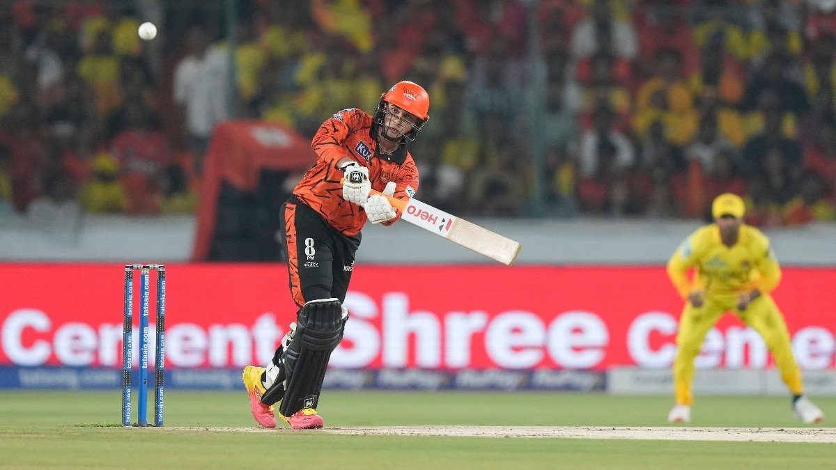 SRH vs CSK, IPL 2026 Live Score: अभिषेक शर्मा ने जड़ी ताबड़तोड़ फिफ्टी, सीएसके ने जीता है टॉस